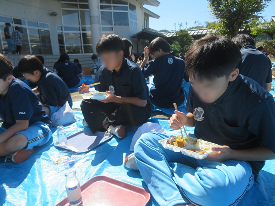 L1Lcf35bLO6Ms8i1791167123_1791167159_7074.png