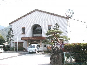 中央公民館外観写真