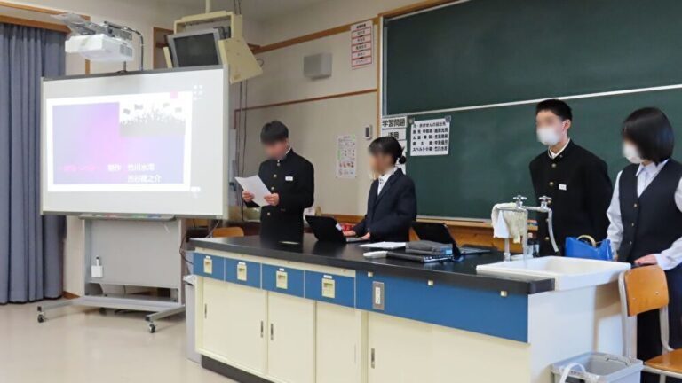 あずまやタイム活動報告会_スペルト小麦グループ1.jpg