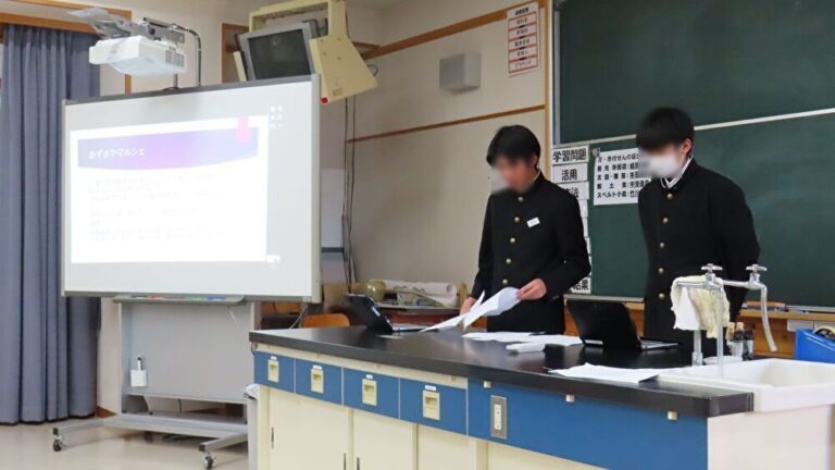 あずまやタイム活動報告会_スペルト小麦グループ3.jpg