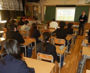 ２年生　修学旅行講習3.jpg