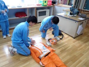 ２学年　傷害の防止 心肺蘇生法授業3.jpg