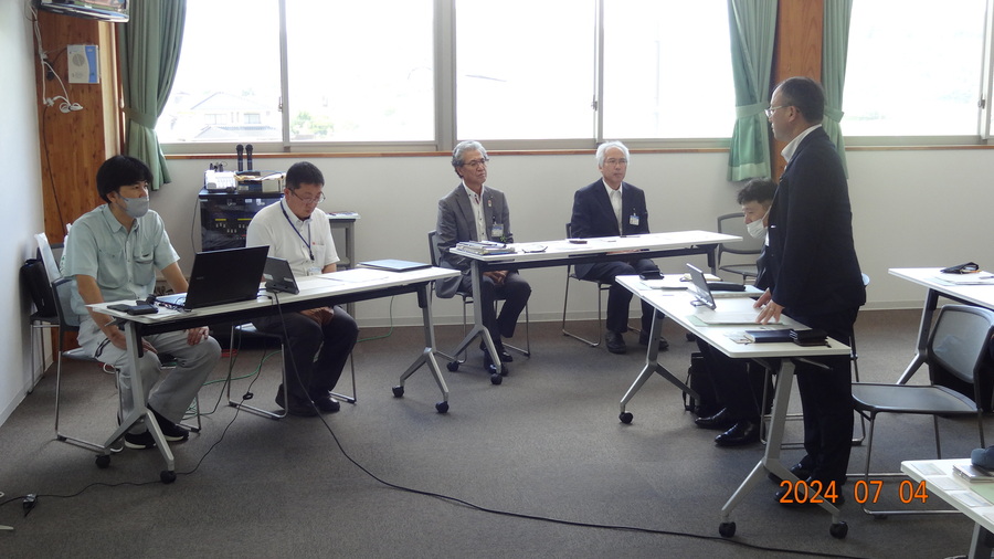 長和町視察の様子