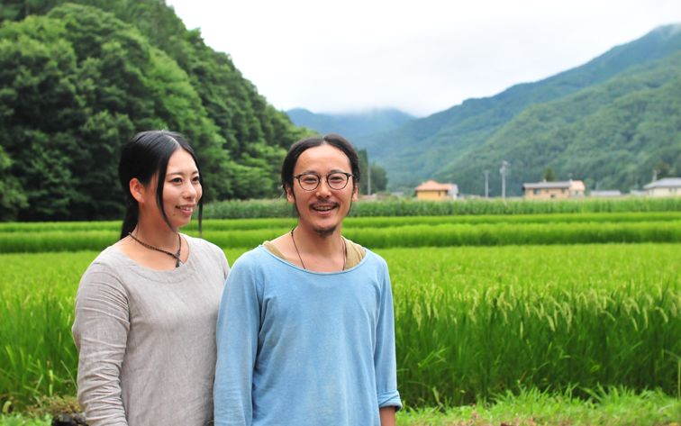 小山悟史さん 智恵子さん